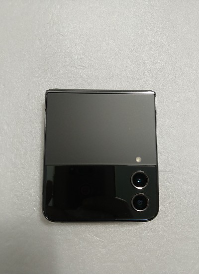 갤럭시Z플립4 (리퍼폰)