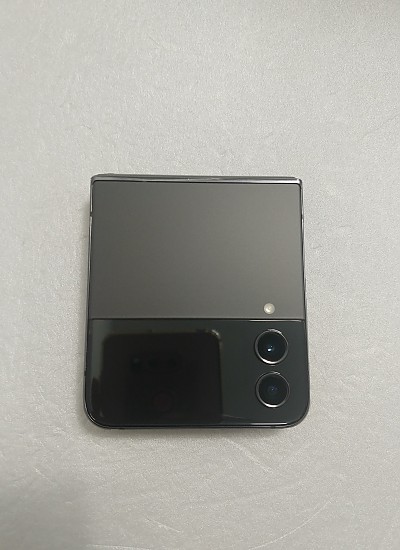 갤럭시Z플립4 (리퍼폰)