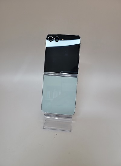 갤럭시 Z플립5 - 2589